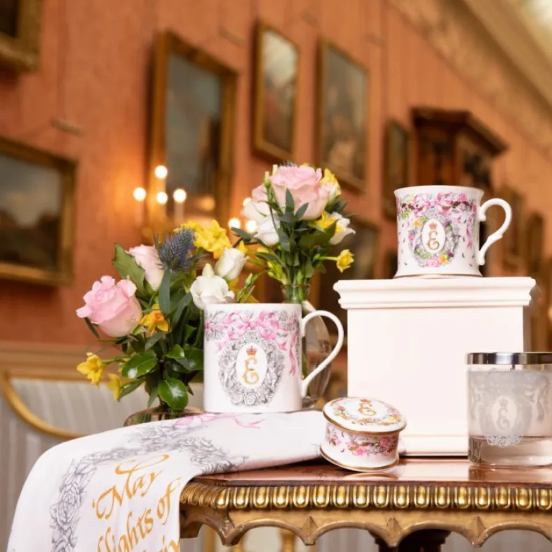 Queen Elizabeth Ii Commemorative Coffee Mug